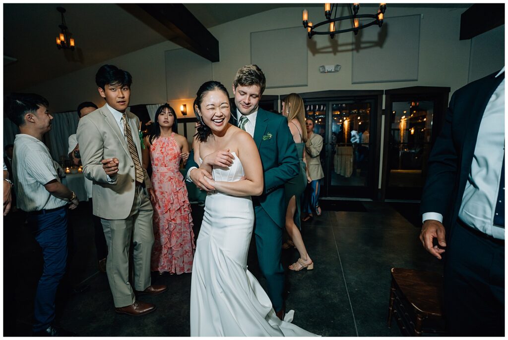 Caili Chung Photography Classic White Wedding