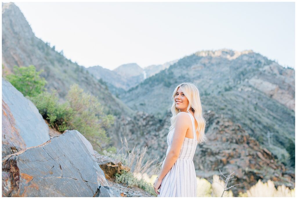 Mountain Utah Senior Photos Caili Chung 