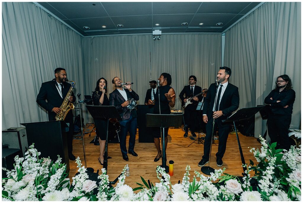 Rainy Downtown Chicago Wedding Ivy Room