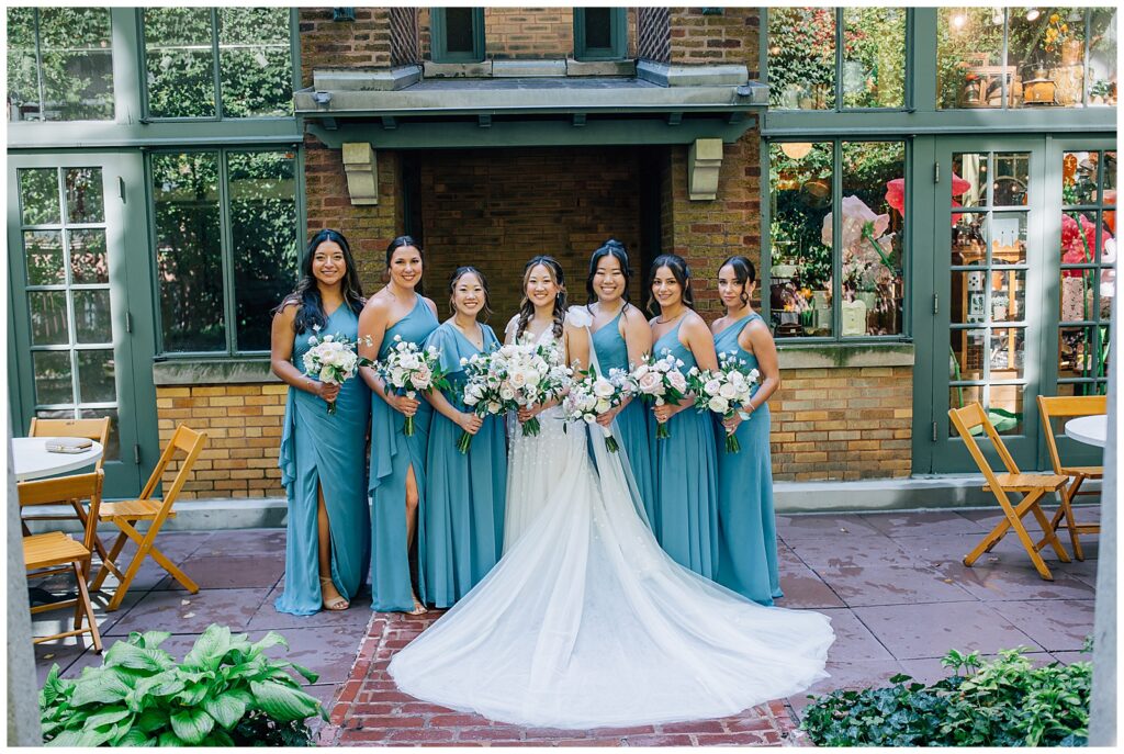 Rainy Downtown Chicago Wedding Ivy Room