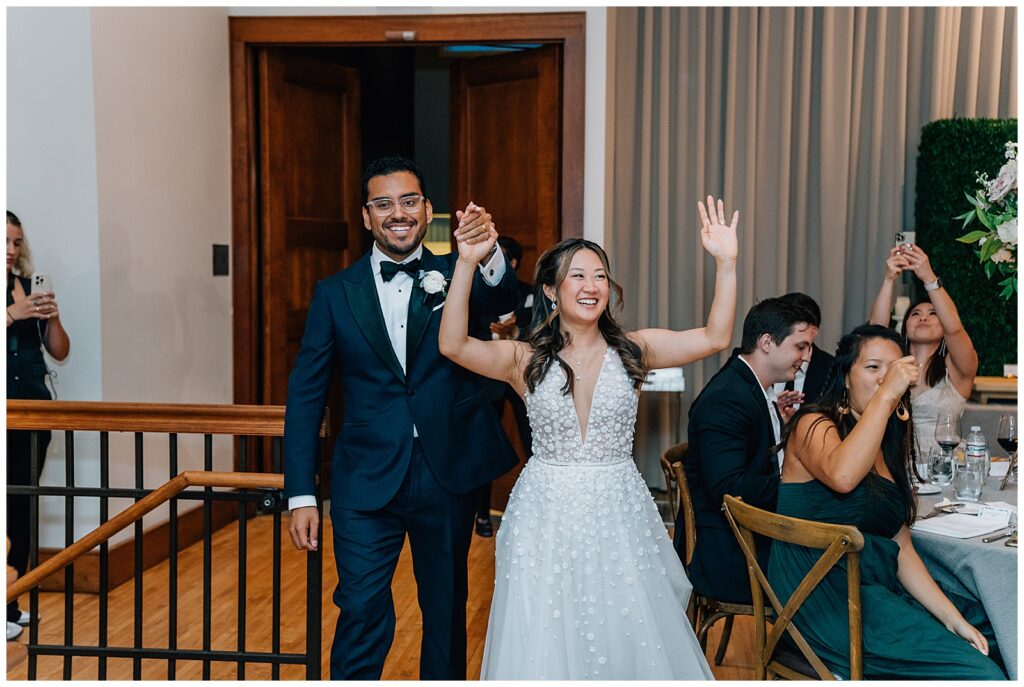 Rainy Downtown Chicago Wedding Ivy Room