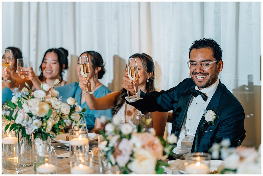 Rainy Downtown Chicago Wedding Ivy Room