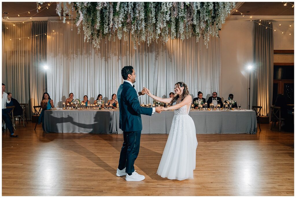 Rainy Downtown Chicago Wedding Ivy Room